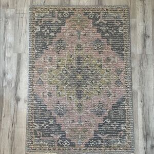 Threshold Damask Tufted Area Rug in Pink and Gray